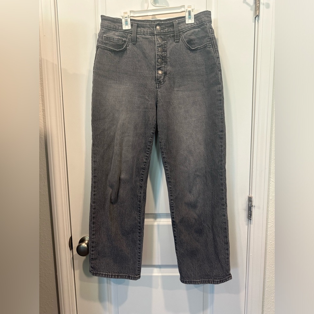 Universal Thread size 8/29R black vintage straight jeans